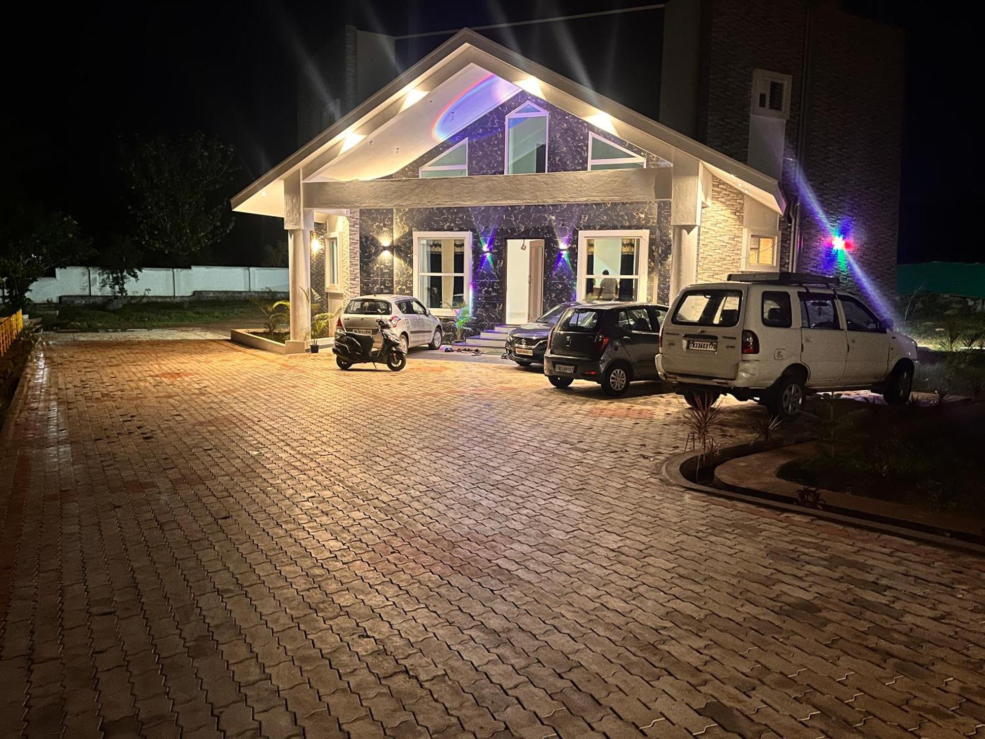 Relax Inn Resort 耶拉吉里 外观 照片